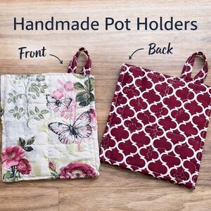 🌹🦋Set Of 2 Handmade Quilted Floral Butterfly Pot Holders